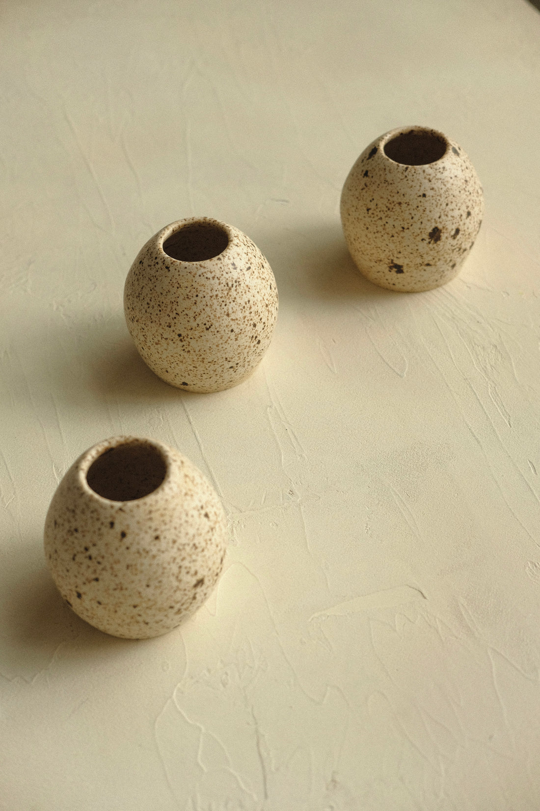 Egg Bud Vase (Ready to ship)