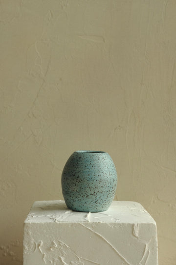 Egg Bud Vase (Ready to ship)