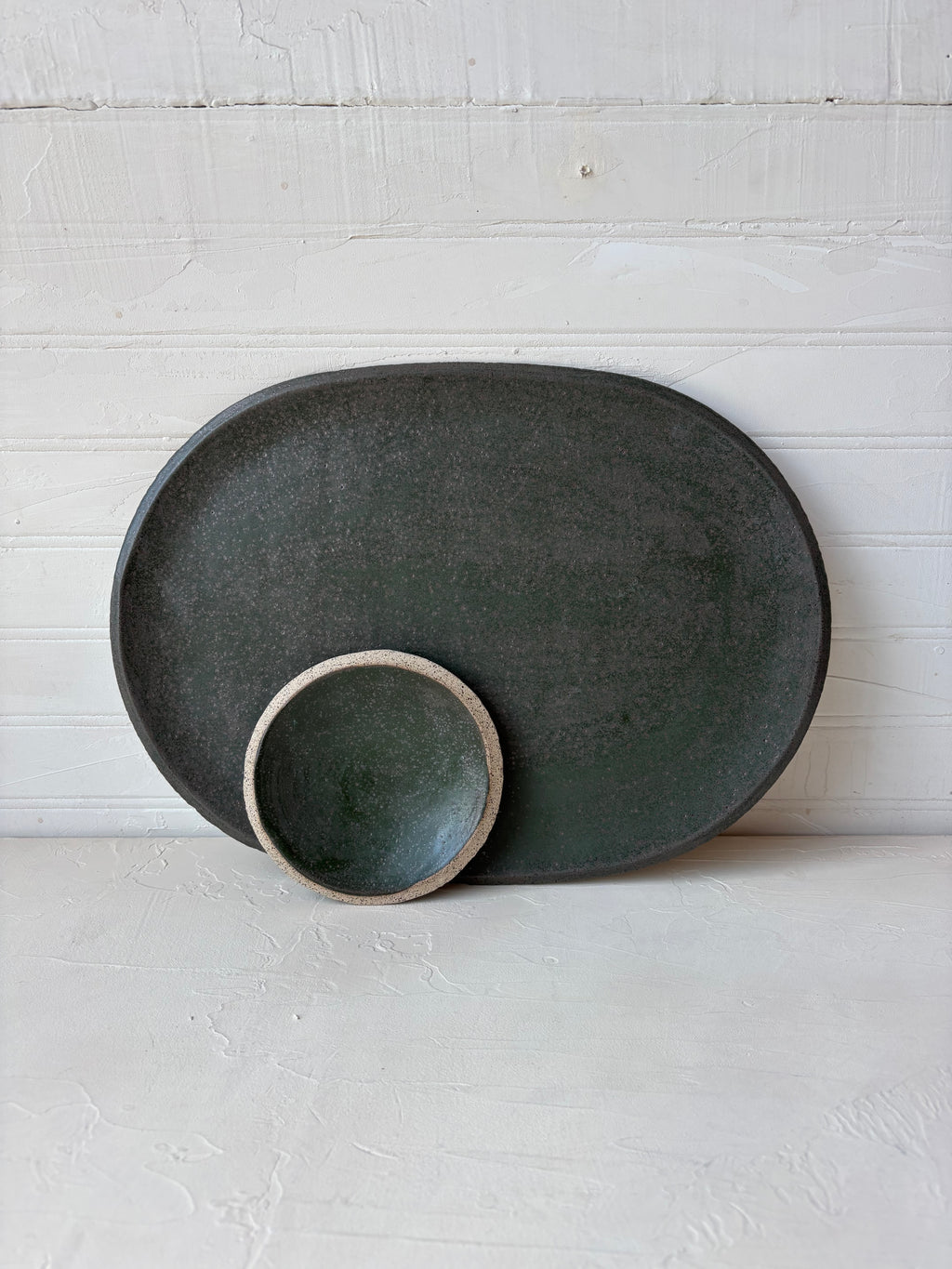 Oval Server in Hunter Green (Ready to ship)