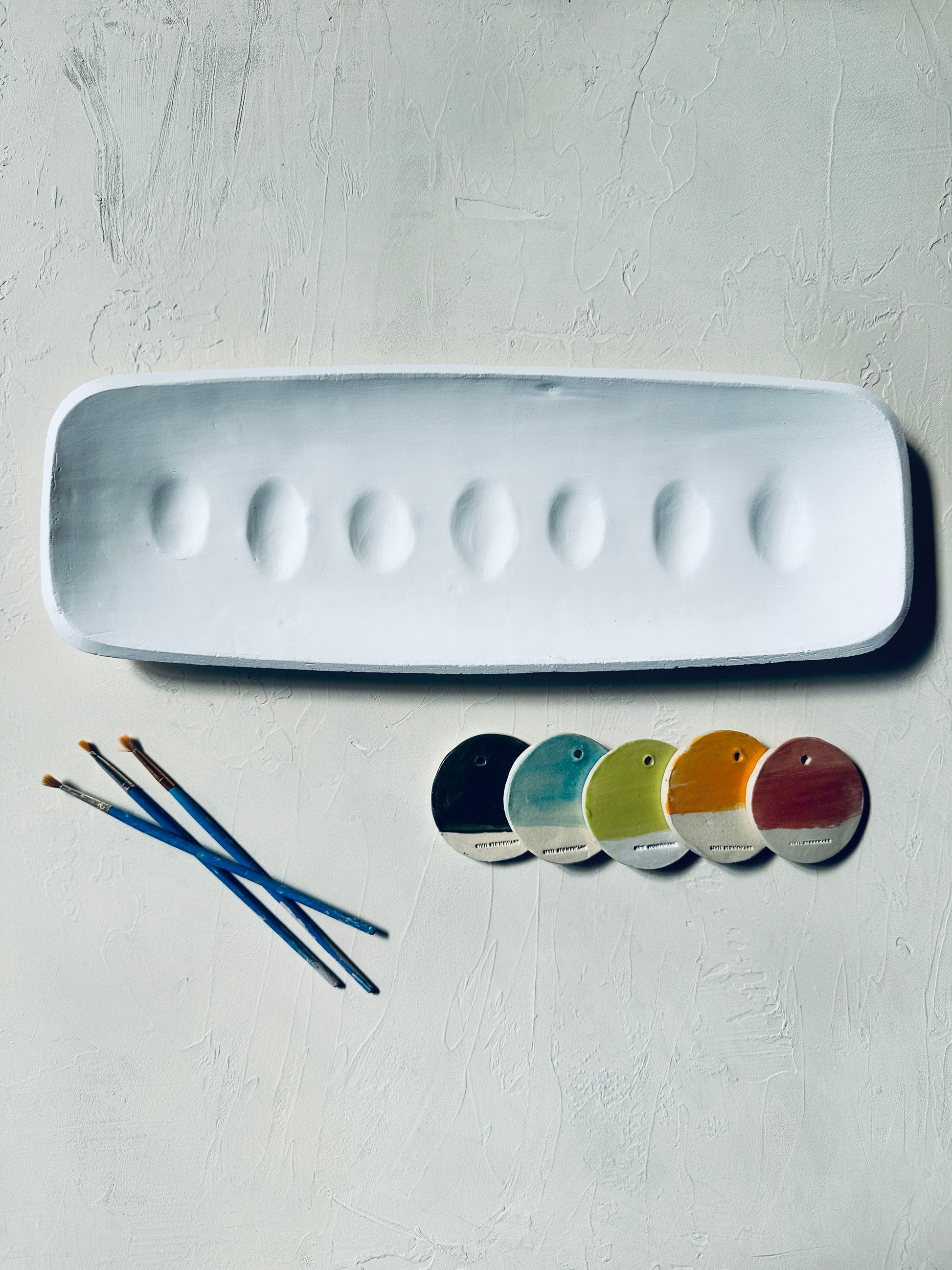 Paint-Your-Own-Deviled Egg Tray Session
