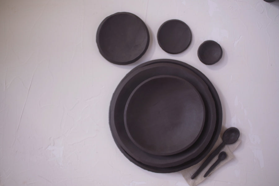 3.5 inch Orb Dish in Black