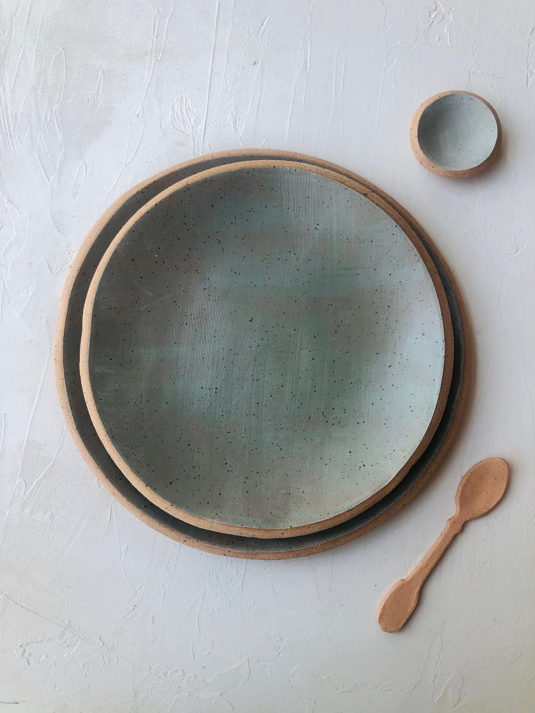 10.5 inch Orb Plate in Sage