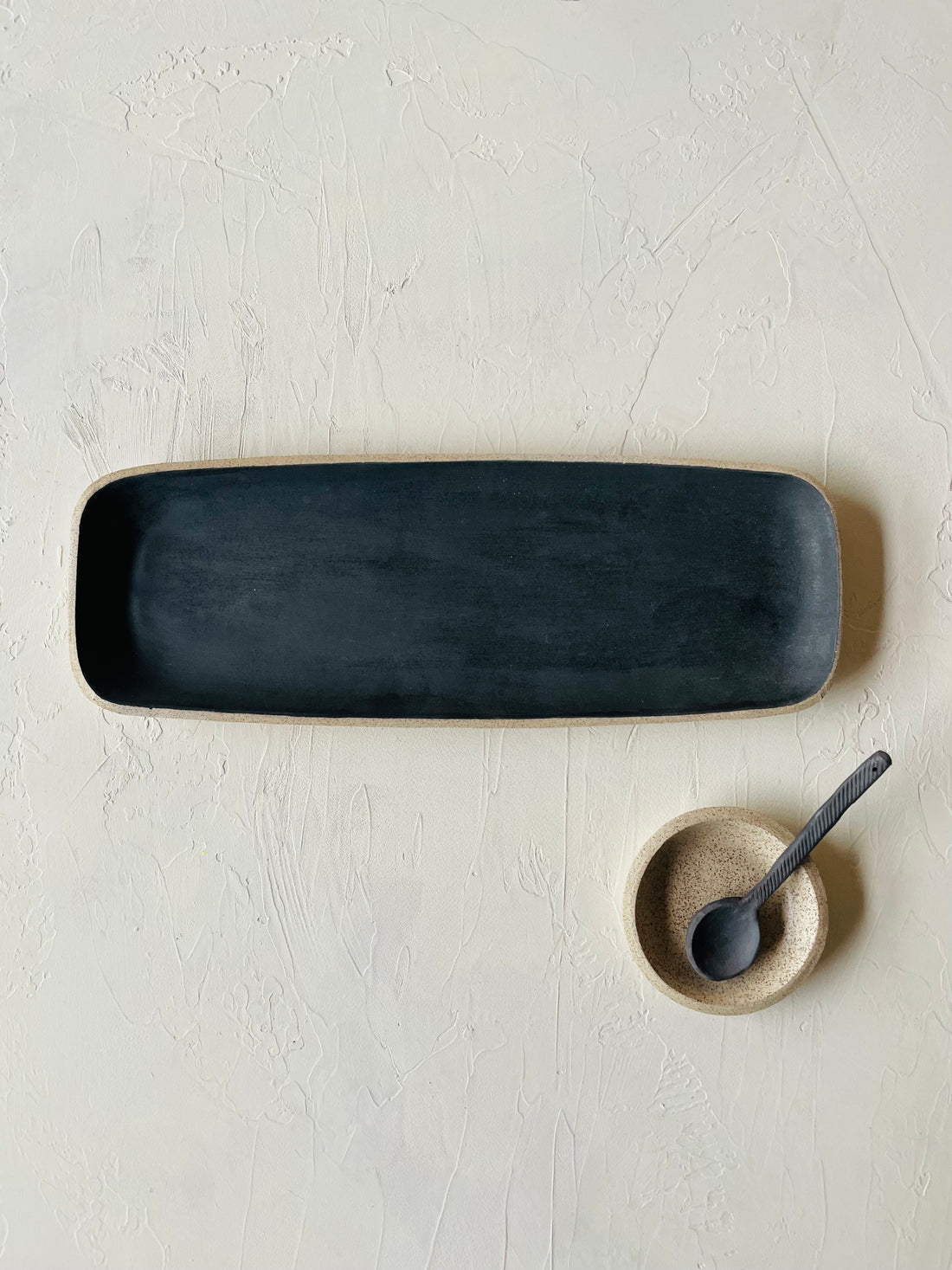 Elongated Serving Platter in Black & Tan