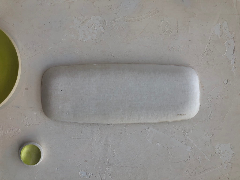 Elongated Serving Platter in Citron